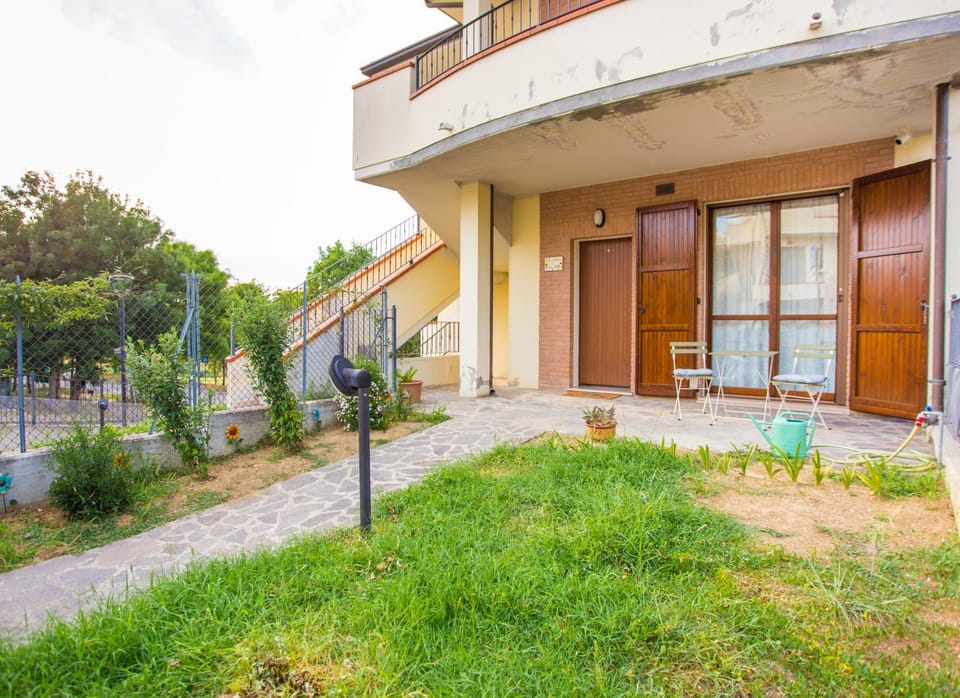 Property building, Garden, Garden view