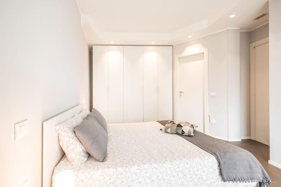 AmazHome - New Private Garden & Cozy Home Apartment in Riccione