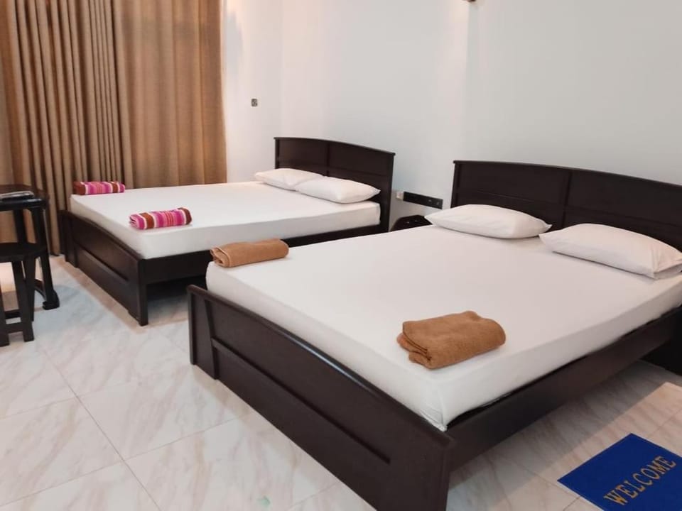 Imon Lanka Beach Hotel Hotel in Southern Province