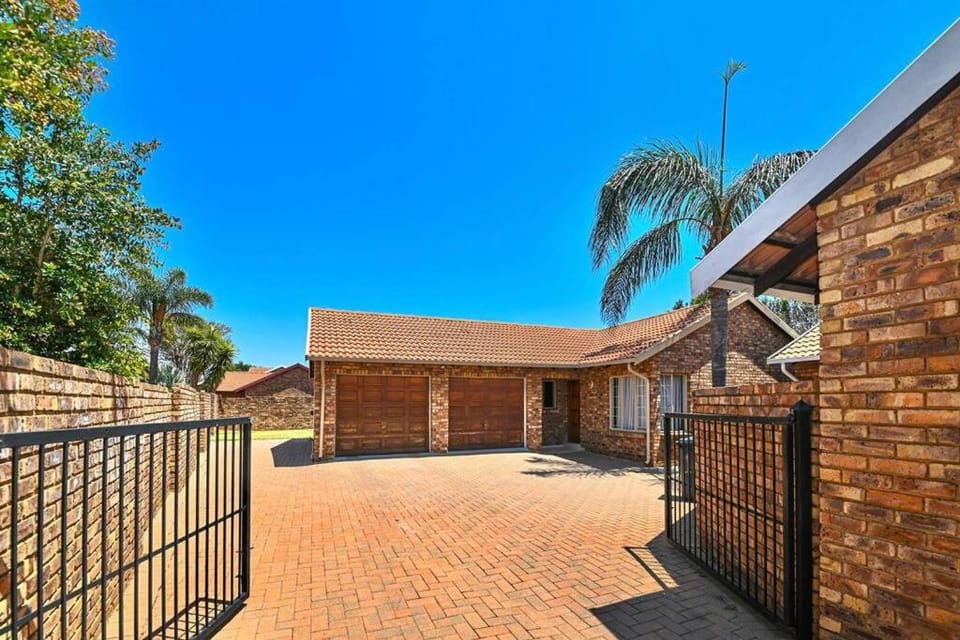 Secured Home Villa in Pretoria
