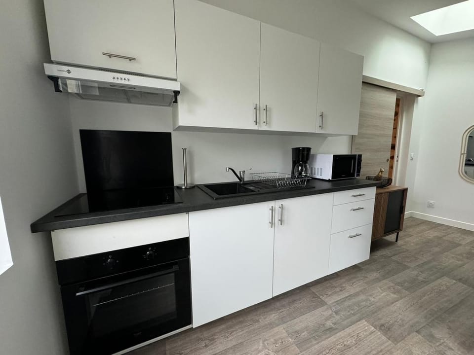 Le Checkpoint, cosy avec parking Apartment in Nouvelle-Aquitaine