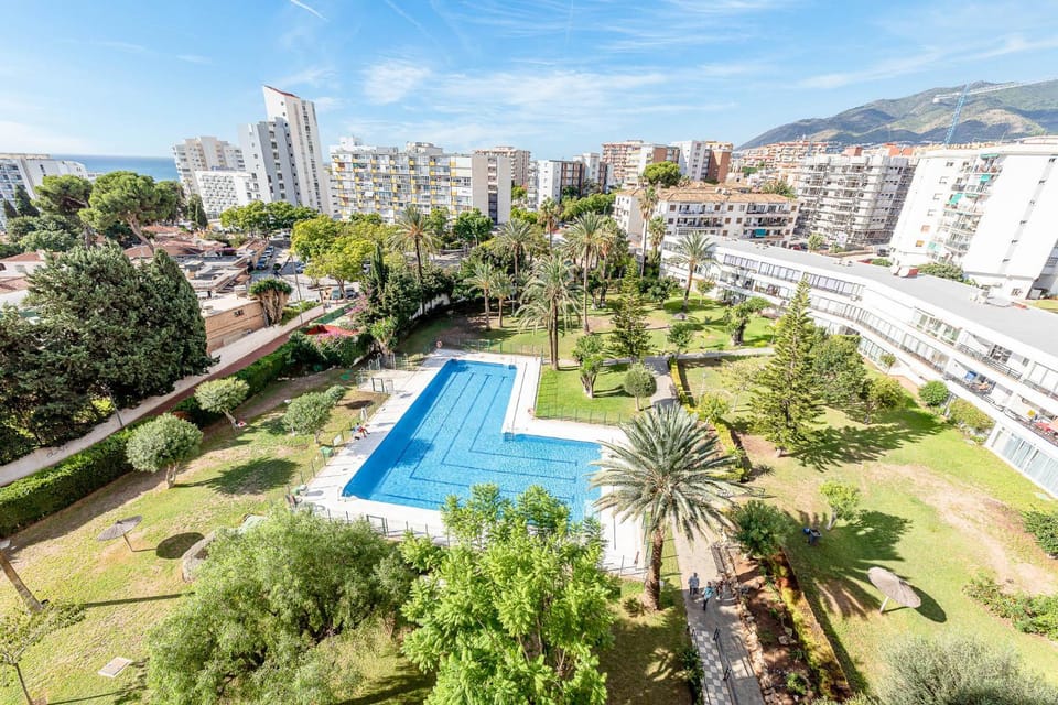 797 HOLIDAY RENTALS - Apartamento con hermosas vistas Apartment in Benalmadena