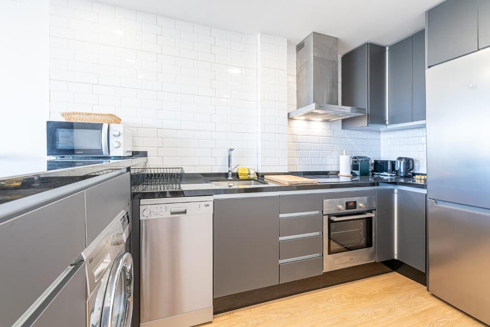 797 HOLIDAY RENTALS - Apartamento con hermosas vistas Apartment in Benalmadena