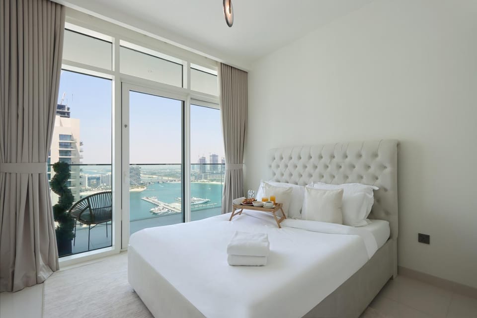 Bed, Photo of the whole room, Bedroom, Sea view