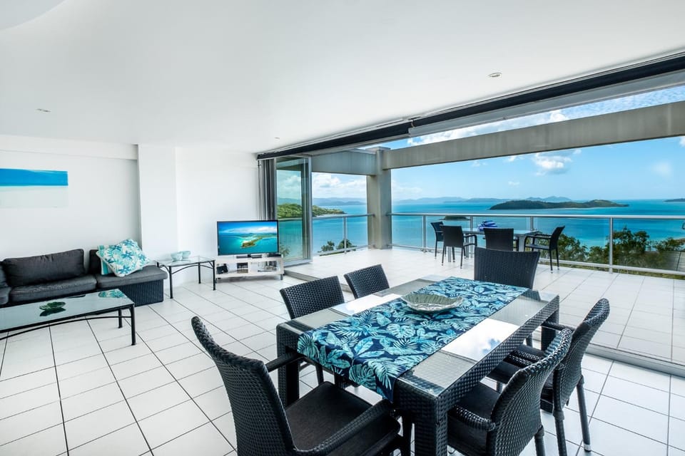 Dining area, Sea view