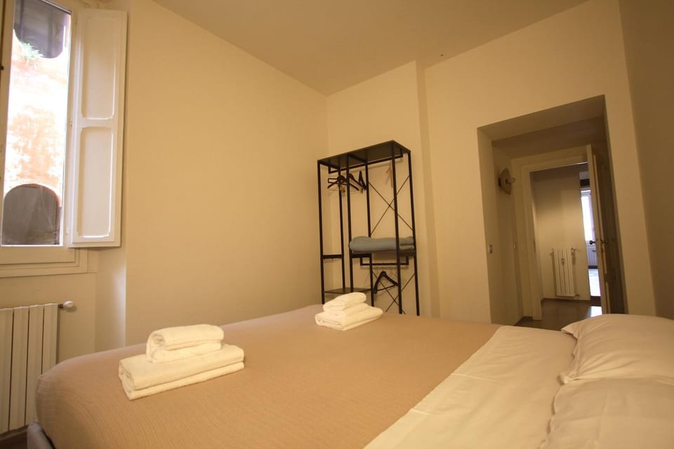 Cartari Holiday House in Campo de Fiori Apartment in Rome