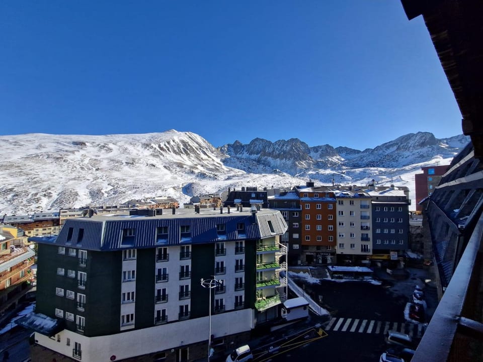 Natural landscape, Winter, City view, Mountain view