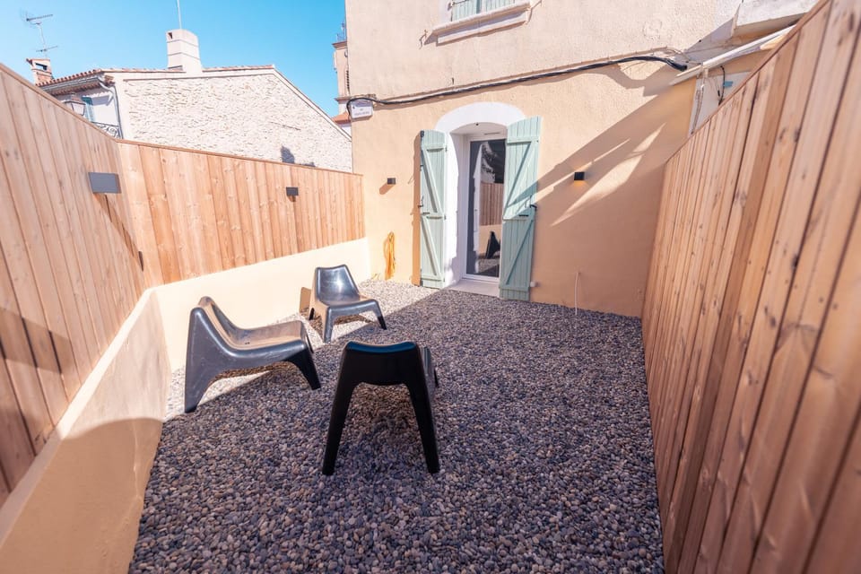 Patio, Balcony/Terrace