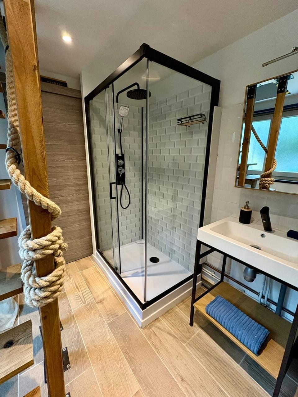 Shower, Bathroom
