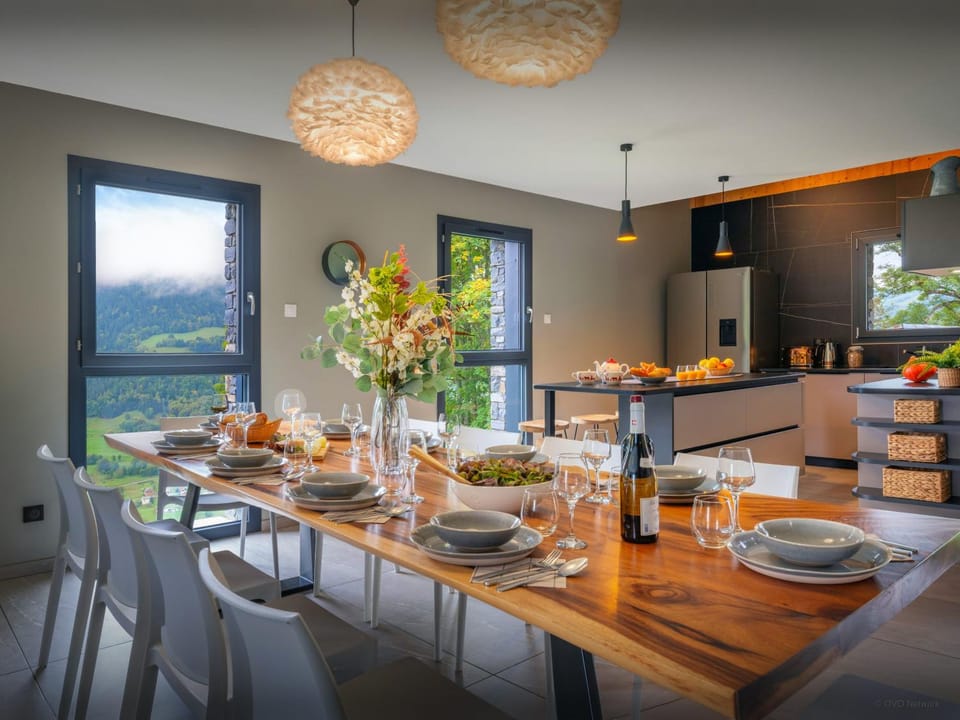 Summer, View (from property/room), Kitchen or kitchenette, Dining area