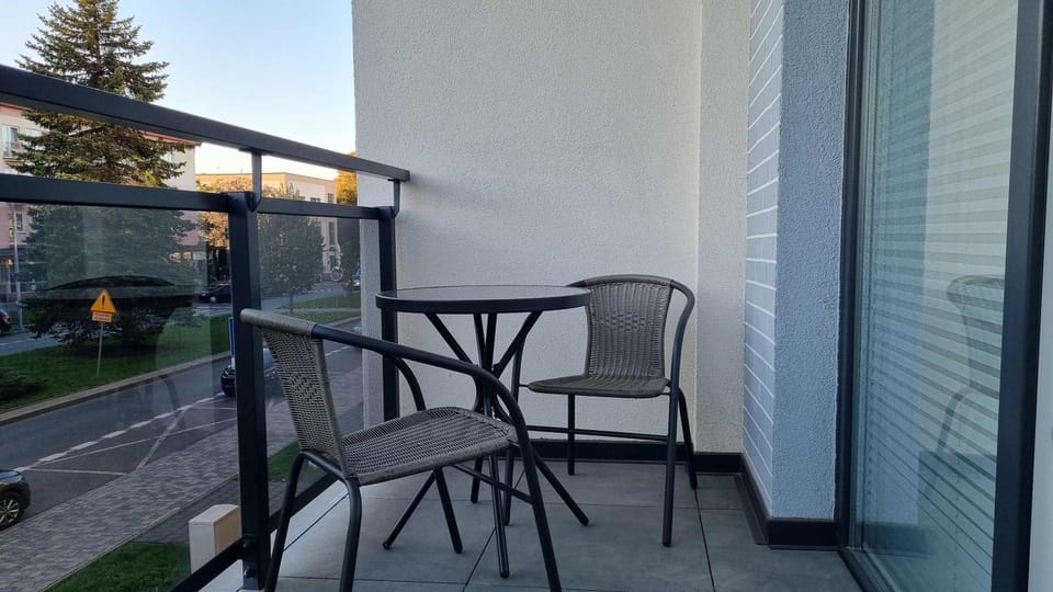 Day, Balcony/Terrace, Seating area