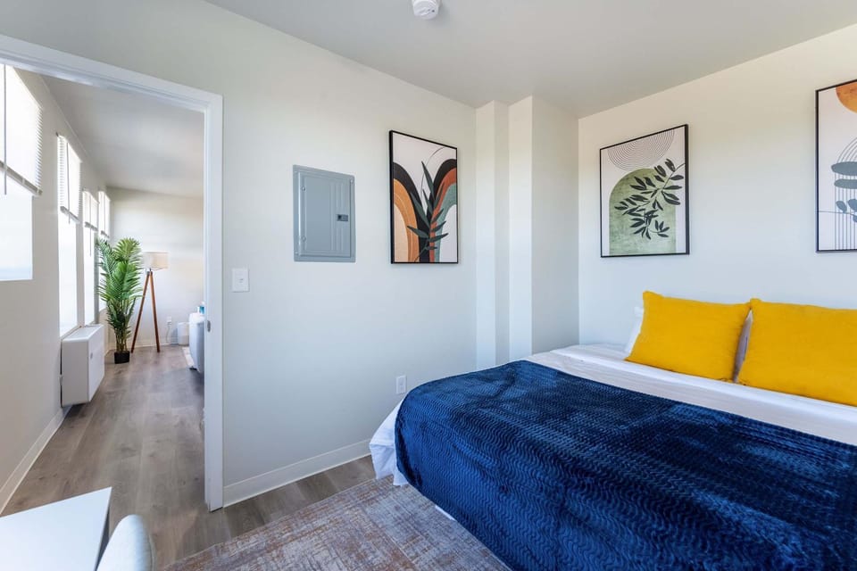 Bed, Bedroom