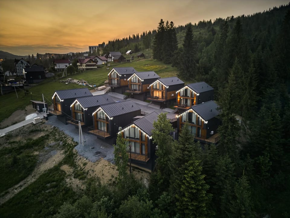 Property building, Natural landscape