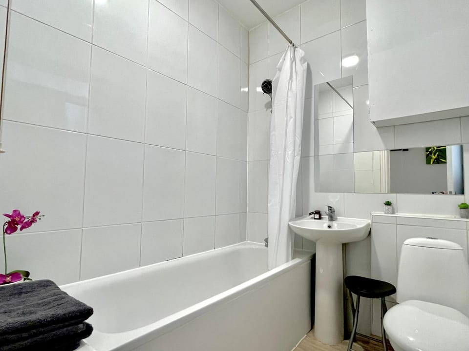 Shower, Bathroom, Bath