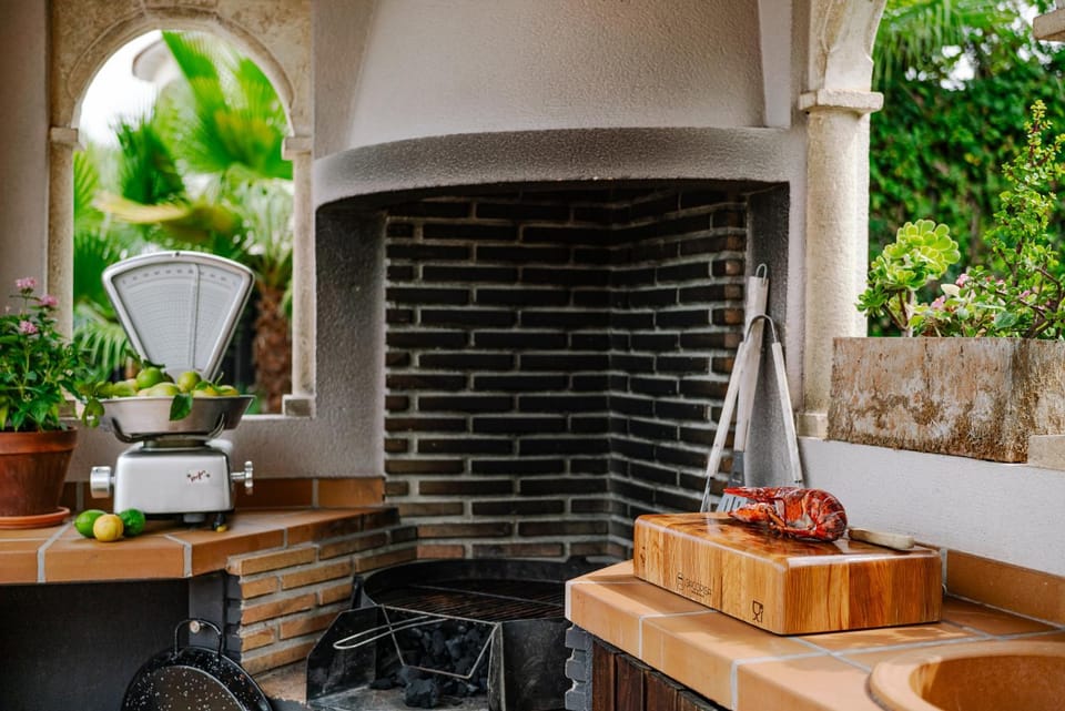 BBQ facilities, BBQ facilities, Garden