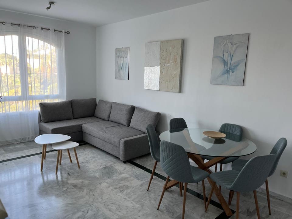 Costa Golf Retreat with Rental Car Included Apartment in Costa del Sol