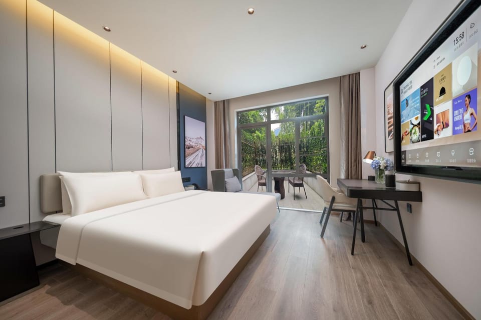 Atour Hotel Nanjing Drum Tower North Zhongshan Road Hotel in Nanjing