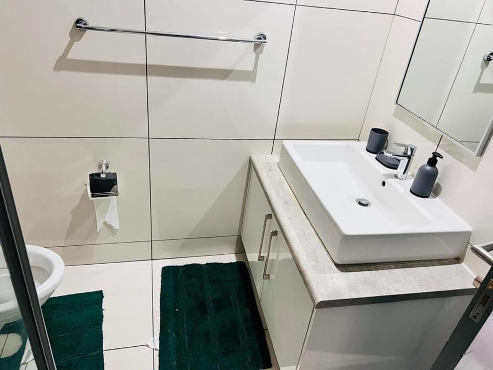 SHALOM APARTMENTS ON 77 INDEPENDENCE AVENUE unit 95 Apartment in Windhoek