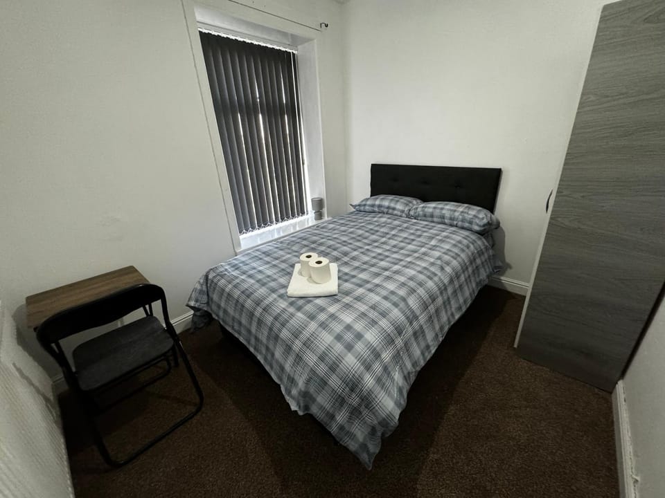 Double bed BW3 Accrington Burnley Bed and Breakfast in Rossendale