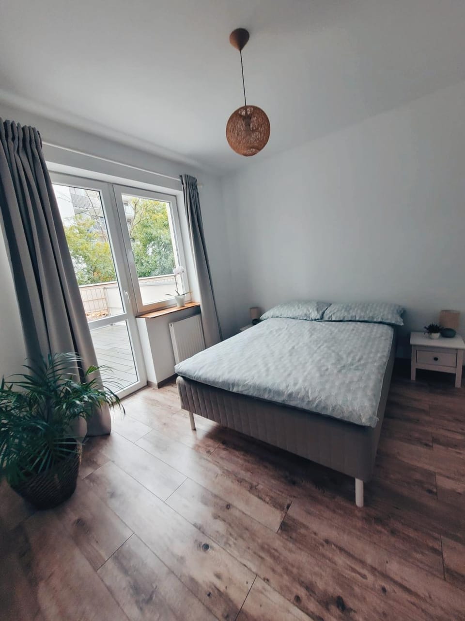 Apartament Eveline z garażem Apartment in Poznan