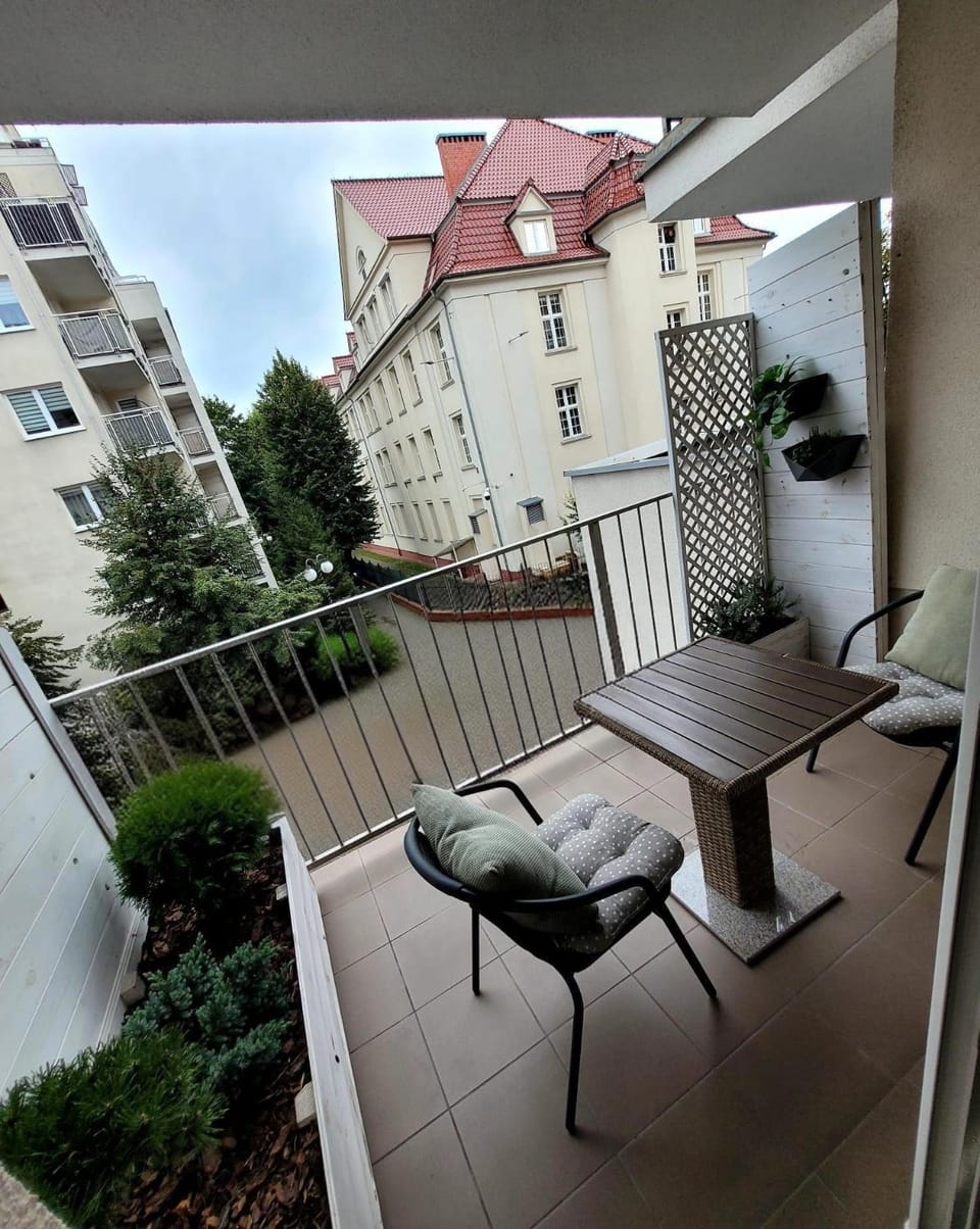 Apartament Eveline z garażem Apartment in Poznan