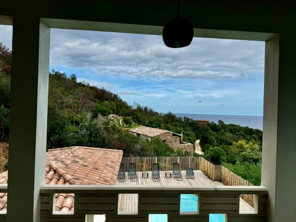 Day, View (from property/room), Balcony/Terrace, Mountain view, Sea view
