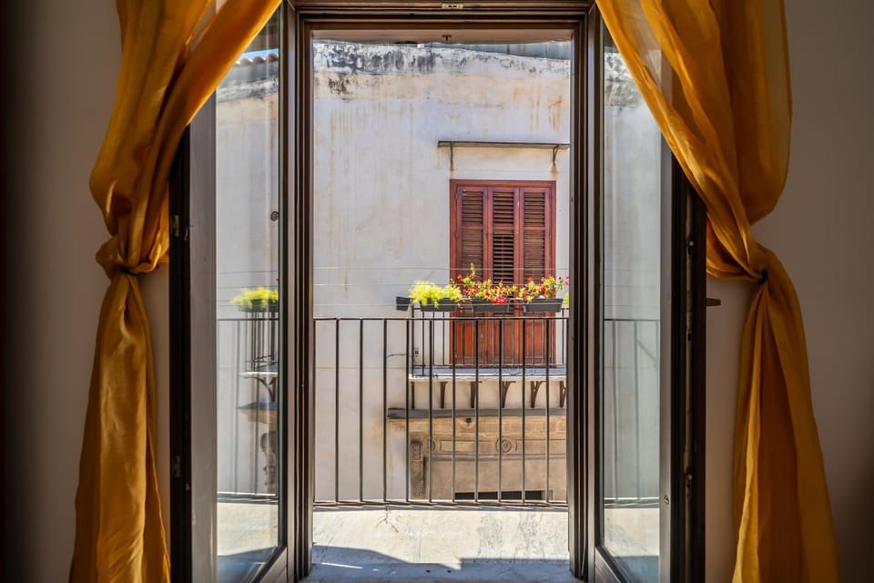 Balcony/Terrace, Balcony/Terrace