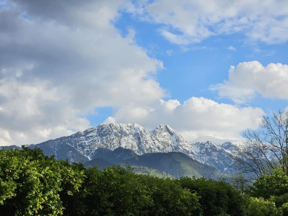 Nearby landmark, Day, Natural landscape, Winter, View (from property/room), Mountain view