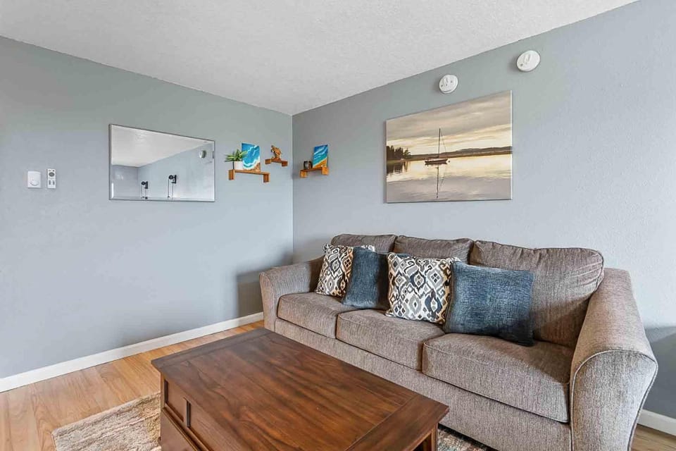 Room With a View House in Long Beach