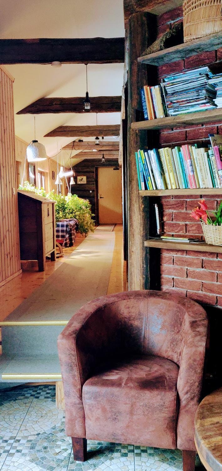 Seating area