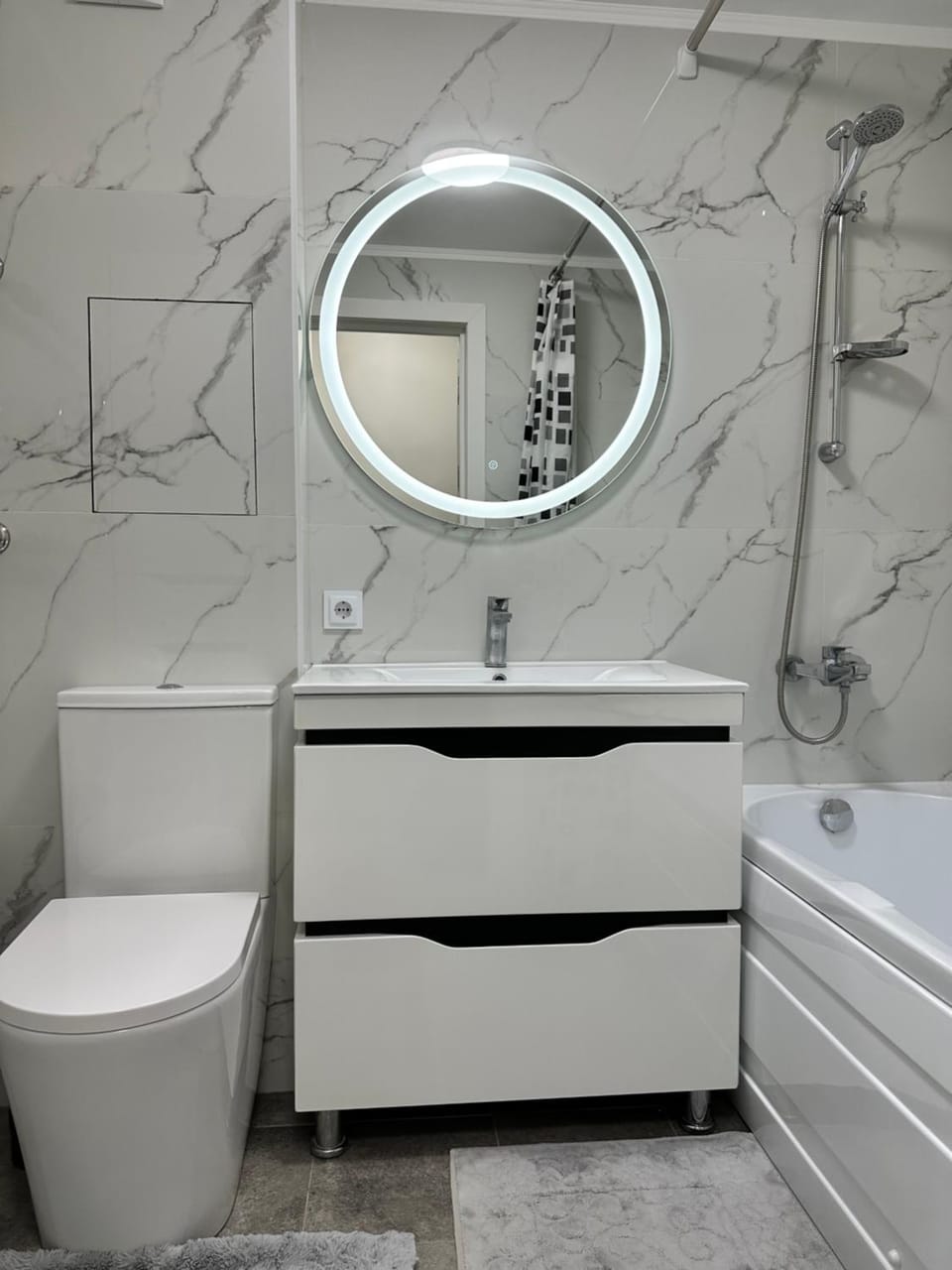 Shower, Toilet, Bathroom