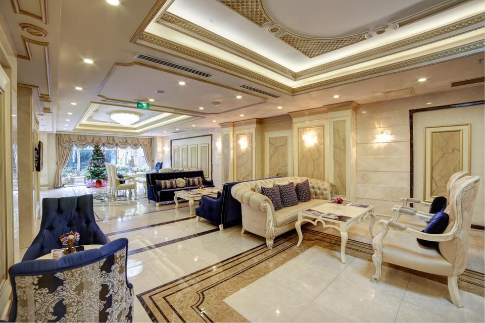 Lobby or reception, Lounge or bar