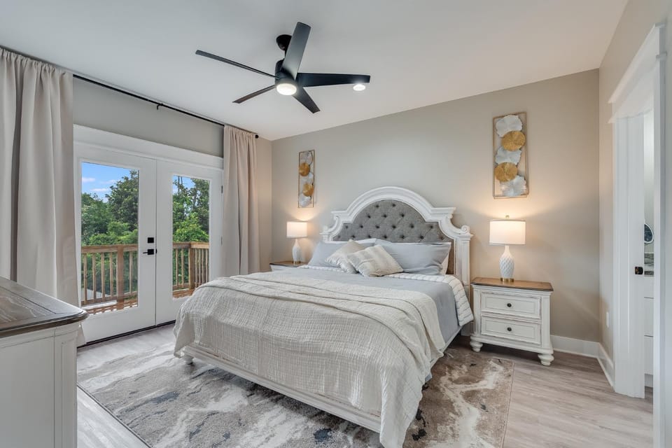 Bed, Bedroom