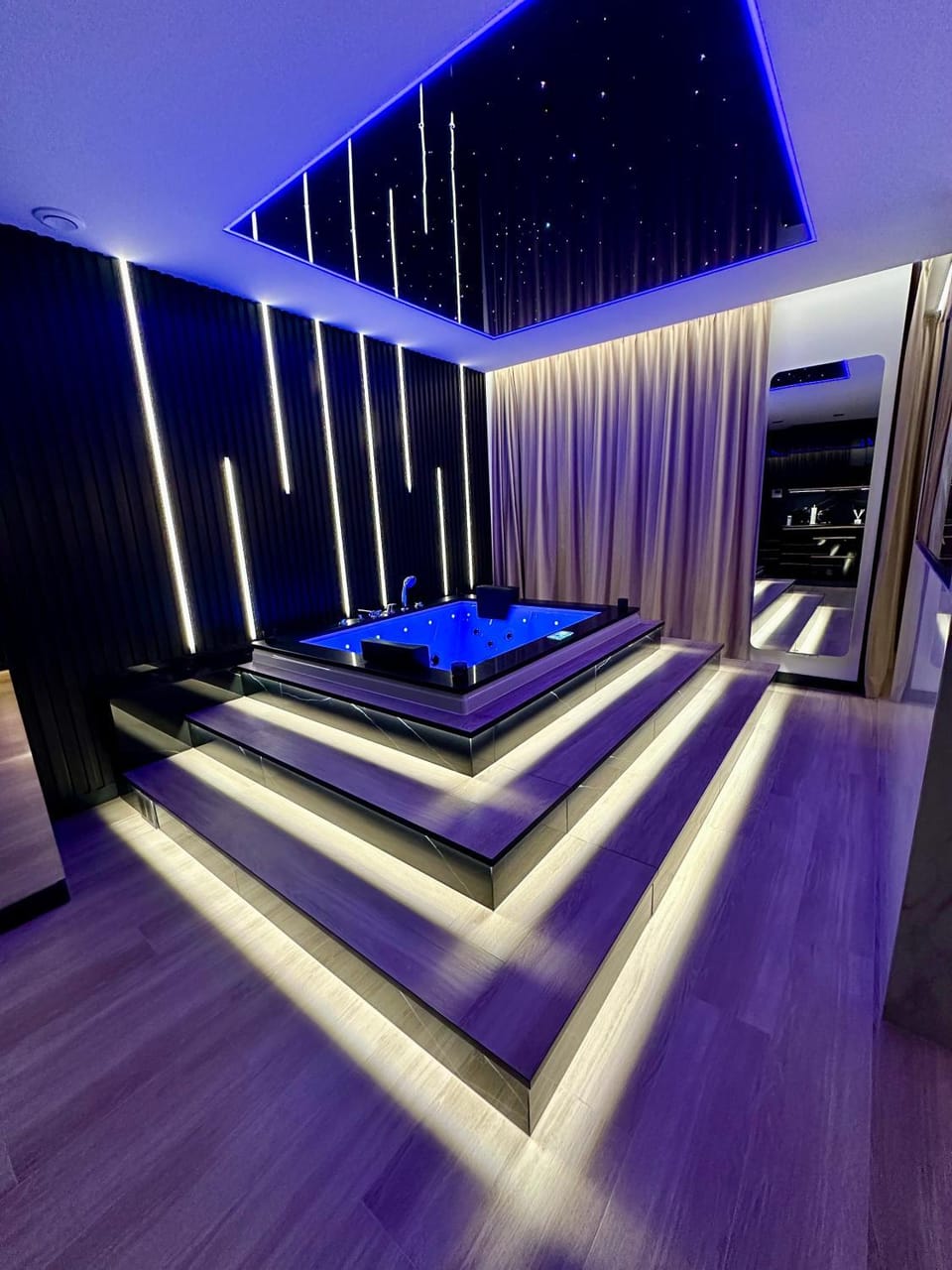 Hot Tub, Hot Tub, Spa and wellness centre/facilities