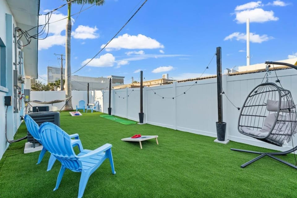 Patio, Spring, Day, Summer, Children play ground, sunbed