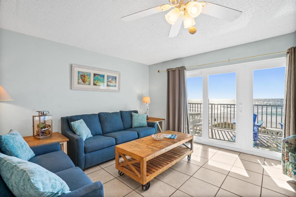 The Little Pearl House in Lower Grand Lagoon