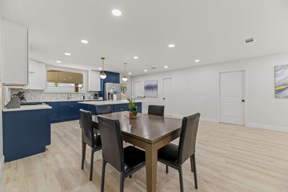 Royal Oaks Haven House in Dallas
