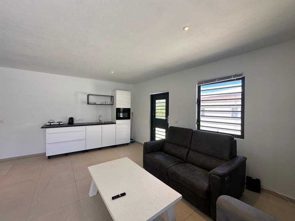 Parkiet Apartment - Regal Rentals Curacao Apartment in Curaçao
