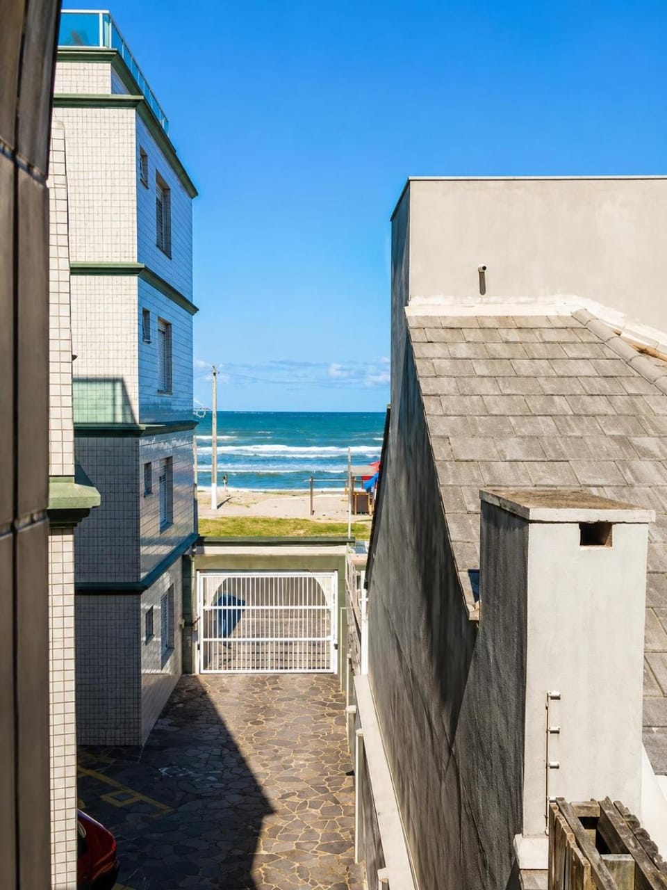 UMA QUADRA DA BEIRA MAR A MELHOR LOCALIZAÇÃO apto 2 quartos Apartment in Tramandaí