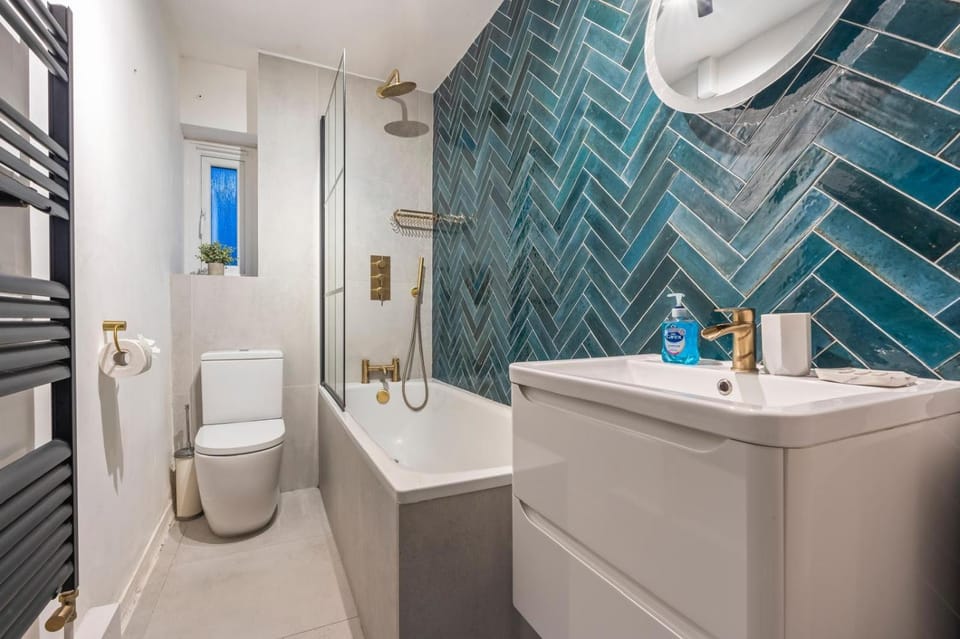 Shower, Bathroom, Bath