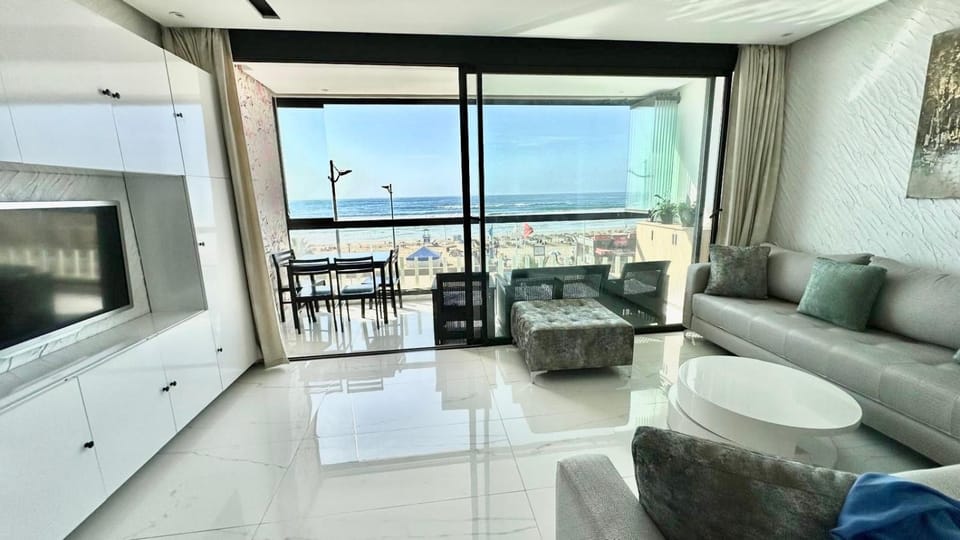 Appartement La perle de Mehdia, sea view avec WIFI Apartment in Rabat-Salé-Kénitra