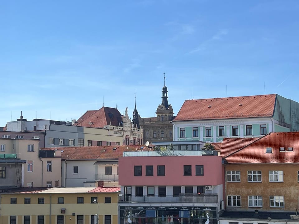View (from property/room), City view, Landmark view, Location