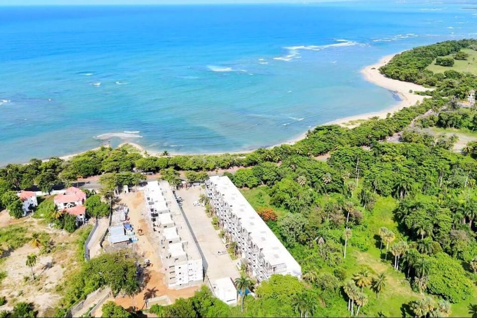 New Beachfront at Sunset Apartments 3 Bedroom 2 Bath Gym Pool PS5 Apartment in Puerto Plata