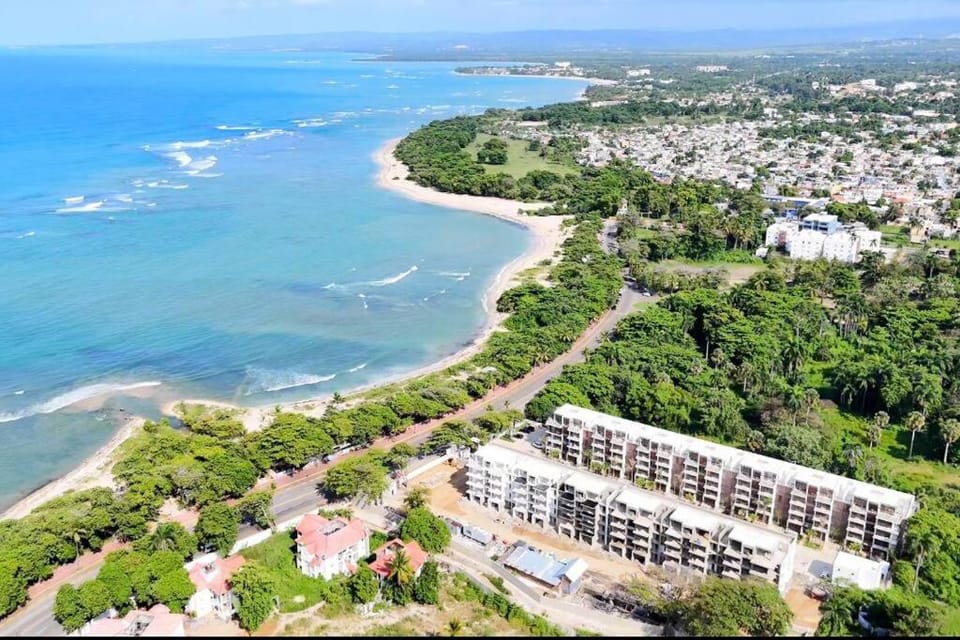 New Beachfront at Sunset Apartments 3 Bedroom 2 Bath Gym Pool PS5 Apartment in Puerto Plata