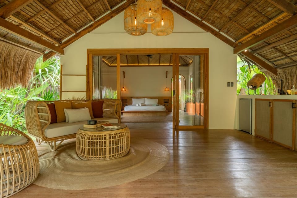 Living room, Photo of the whole room, Bedroom