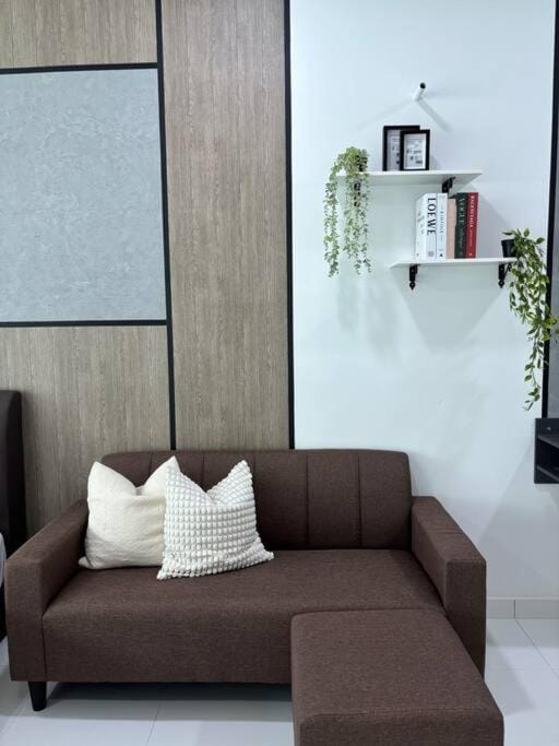 Mount Austin #Akademik Suite Premium Style 1-2Pax Apartment in Johor Bahru