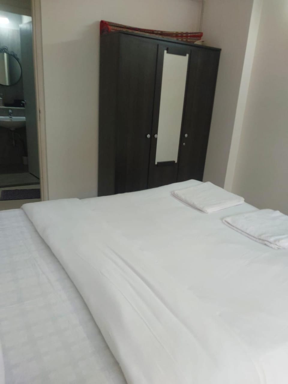 Bed, Bedroom, wardrobe