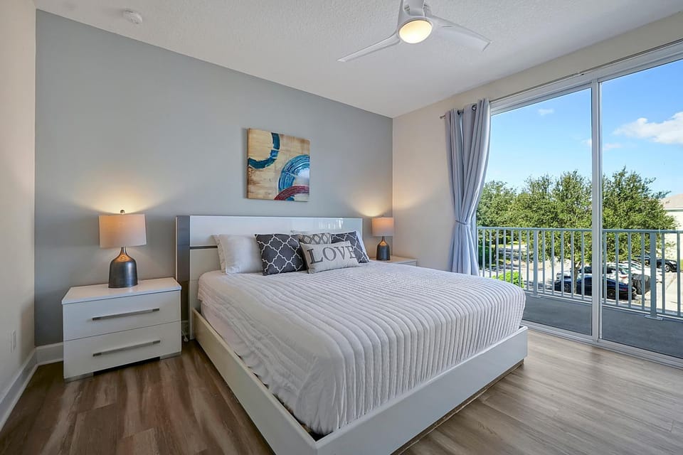 Family-Friendly home w/ Pool & Resort Perks Near Disney House in Four Corners