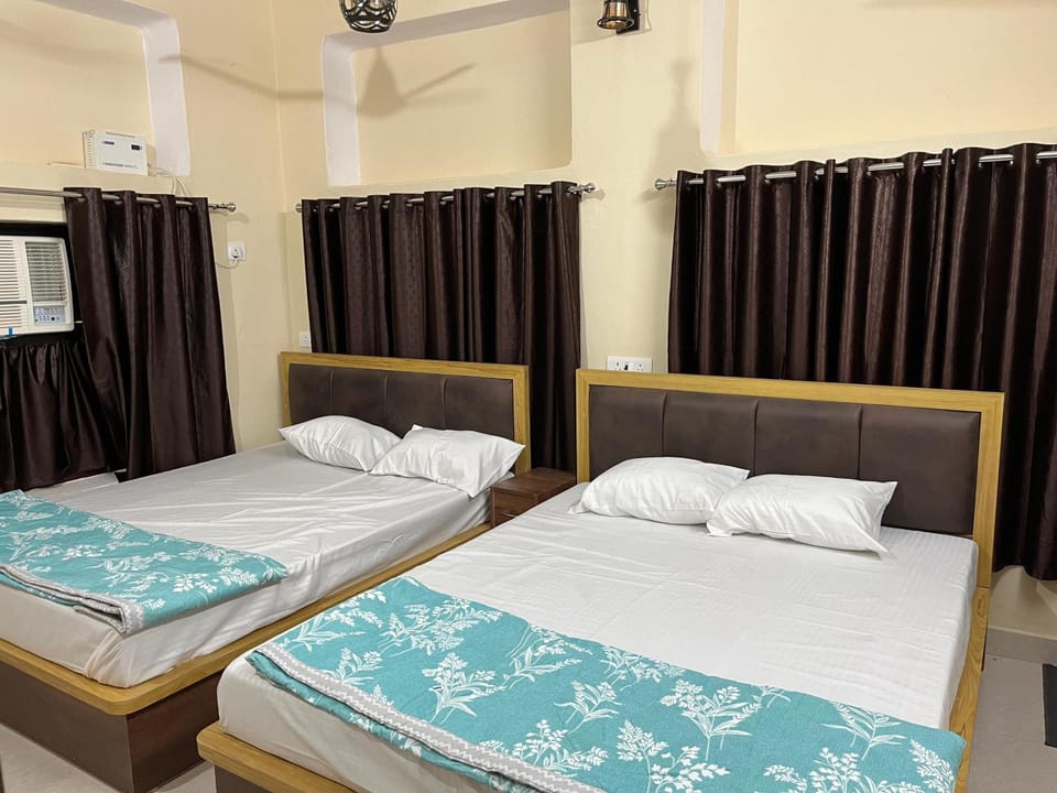 Stay in Someshwar Bed and Breakfast in Varanasi