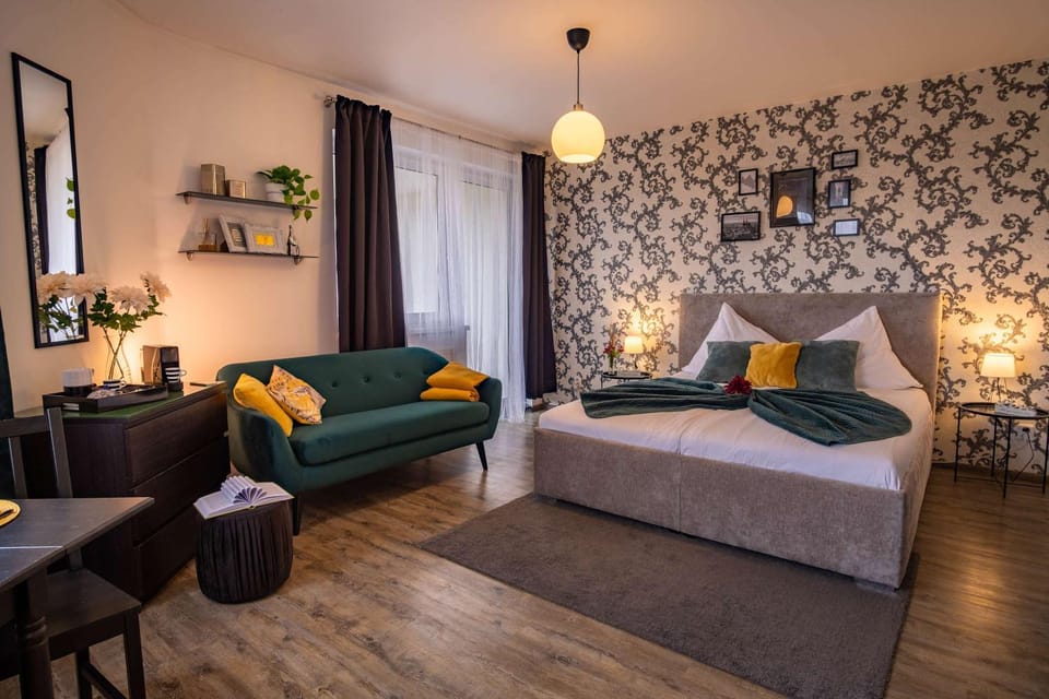 Photo of the whole room, Bedroom